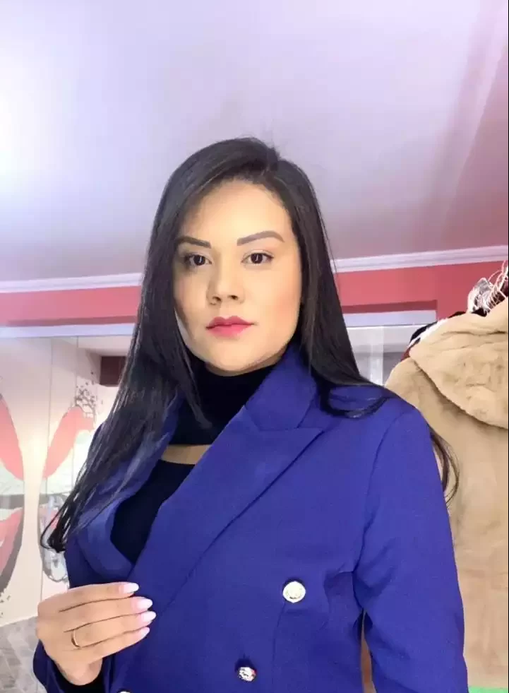 Roberta Simões